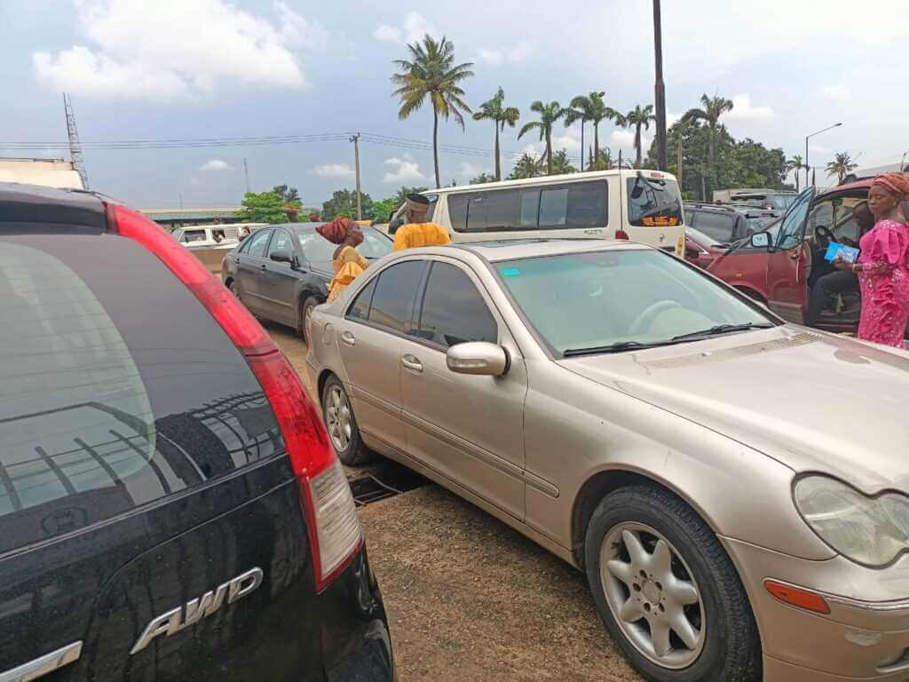 Daylight images from OPPO A93