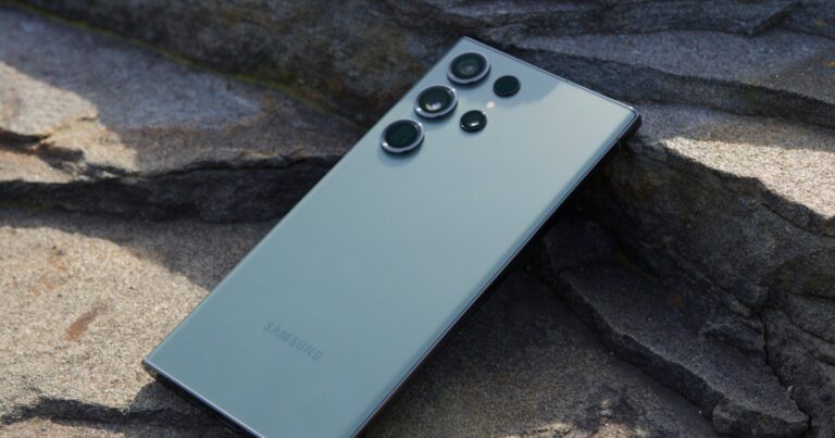 Samsung Galaxy S24 to Come with Titanium Frame
