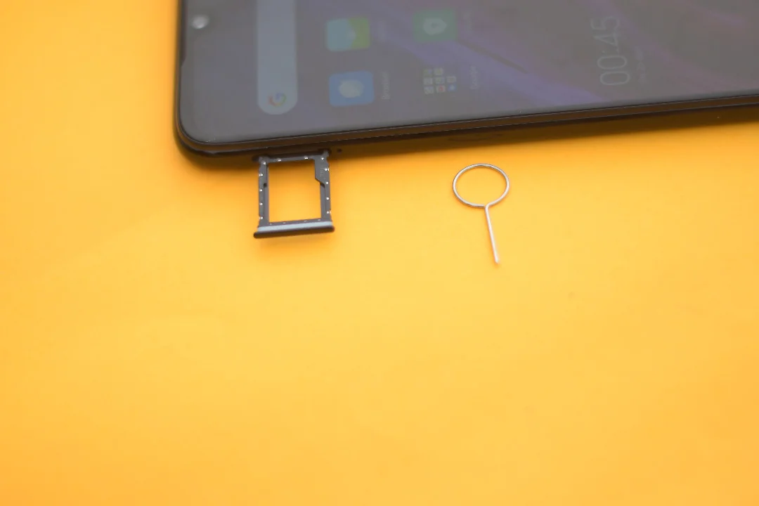 redmi note 7 sim slot