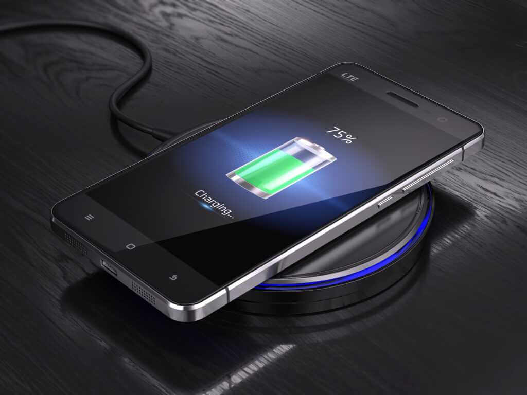 Wireless charging of smartphone 